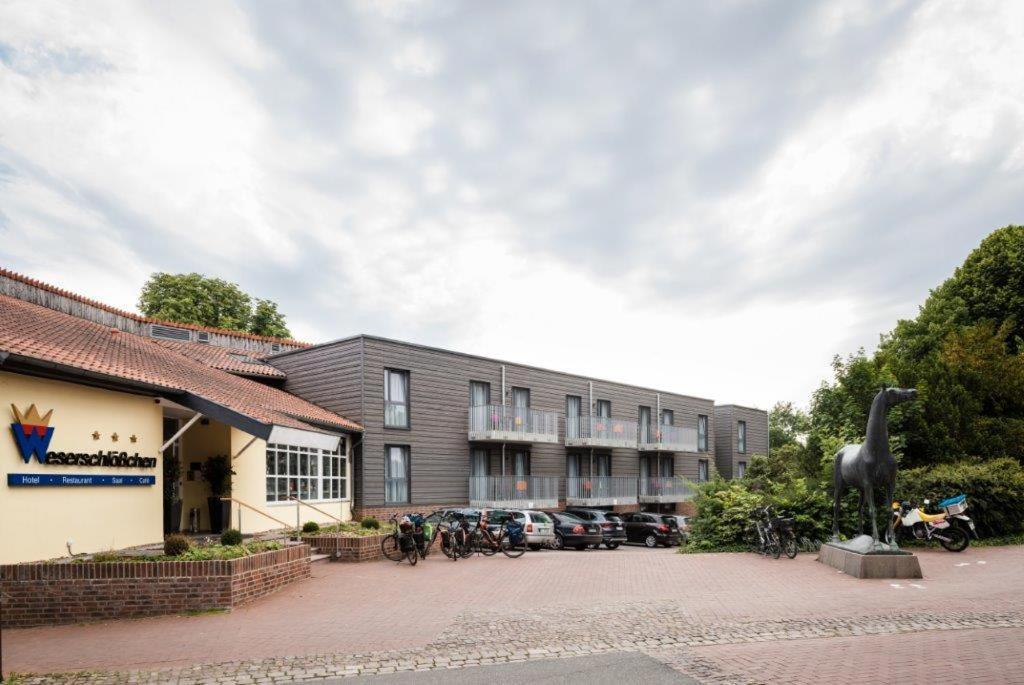 Hotel Weserschlösschen Nienburg  Exterior foto